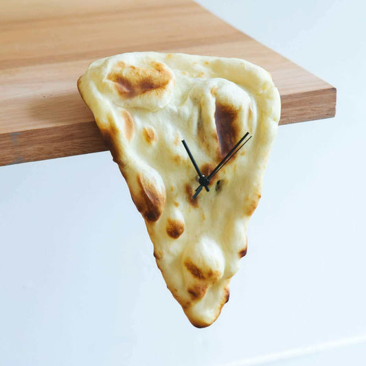 NAAAAN time? 「今、ナン時」トロけるナン | Yukiko Morita PAMPSHADE Online shop
