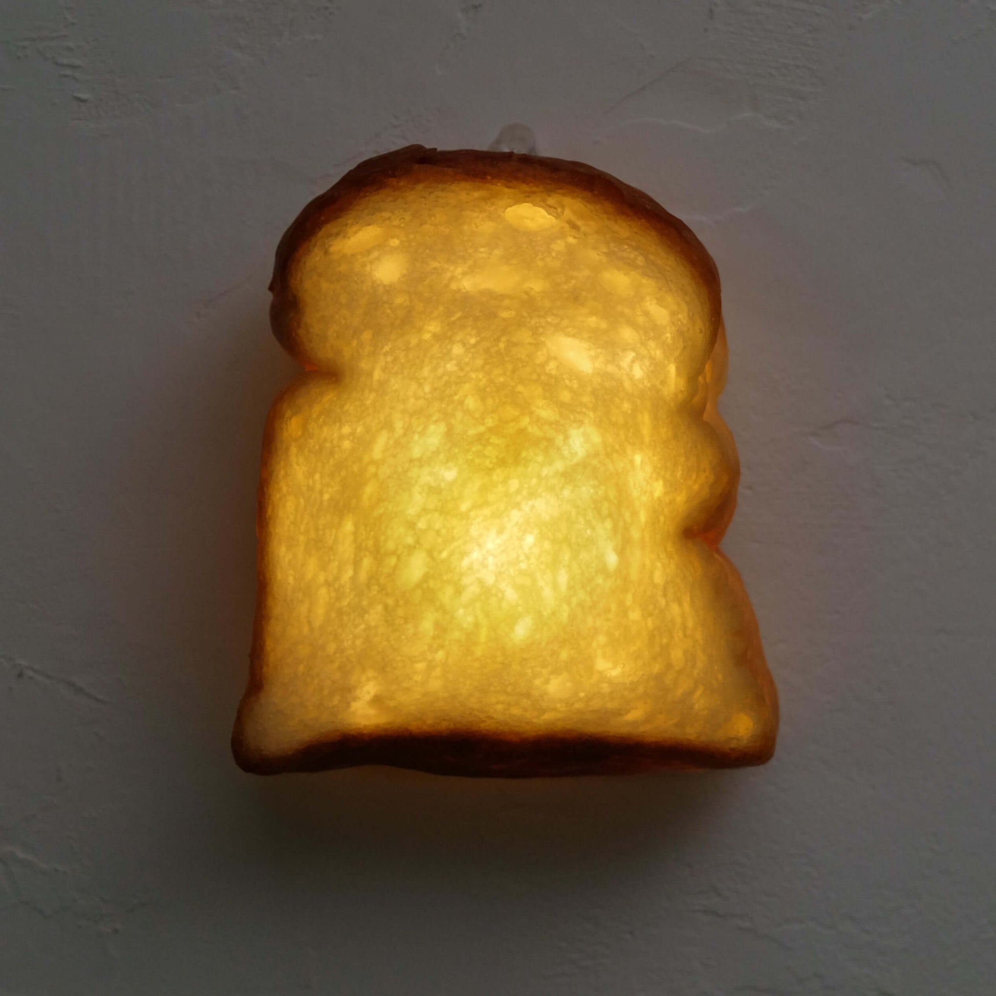 トースト(山食) Bread Lamp (電池タイプ)| PAMPSHADE | Yukiko Morita PAMPSHADE Online shop