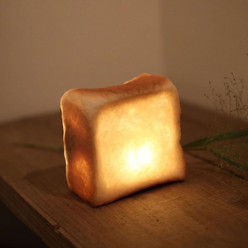 トースト Bread Lamp (電池タイプ)| PAMPSHADE | Yukiko Morita PAMPSHADE Online shop