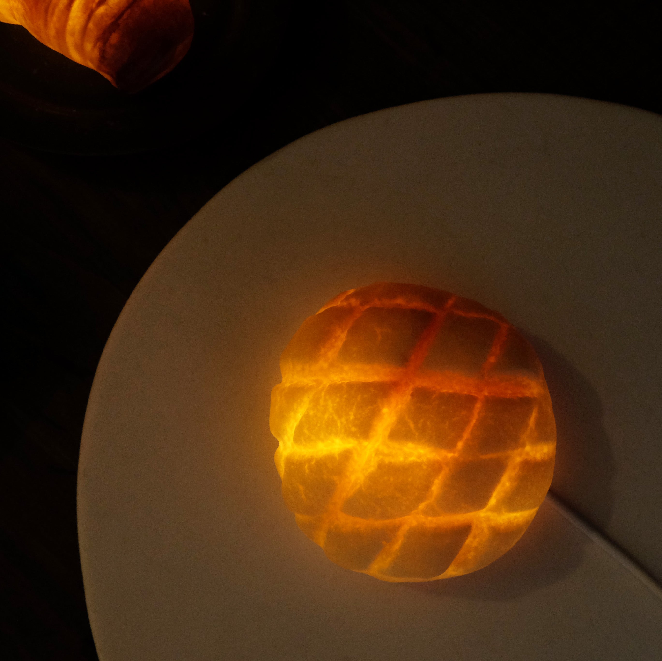 Limited Collection | メロンパン Bread Lamp (USBタイプ)
