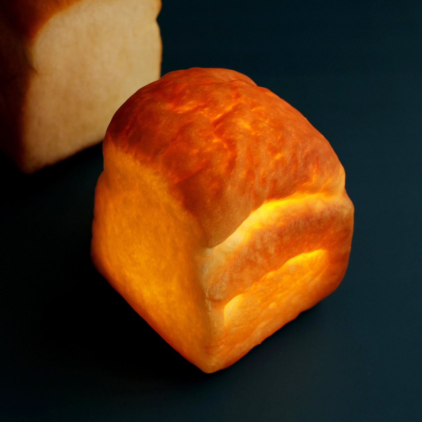 Edición limitada | Pan de Mie Half Bread Lamp