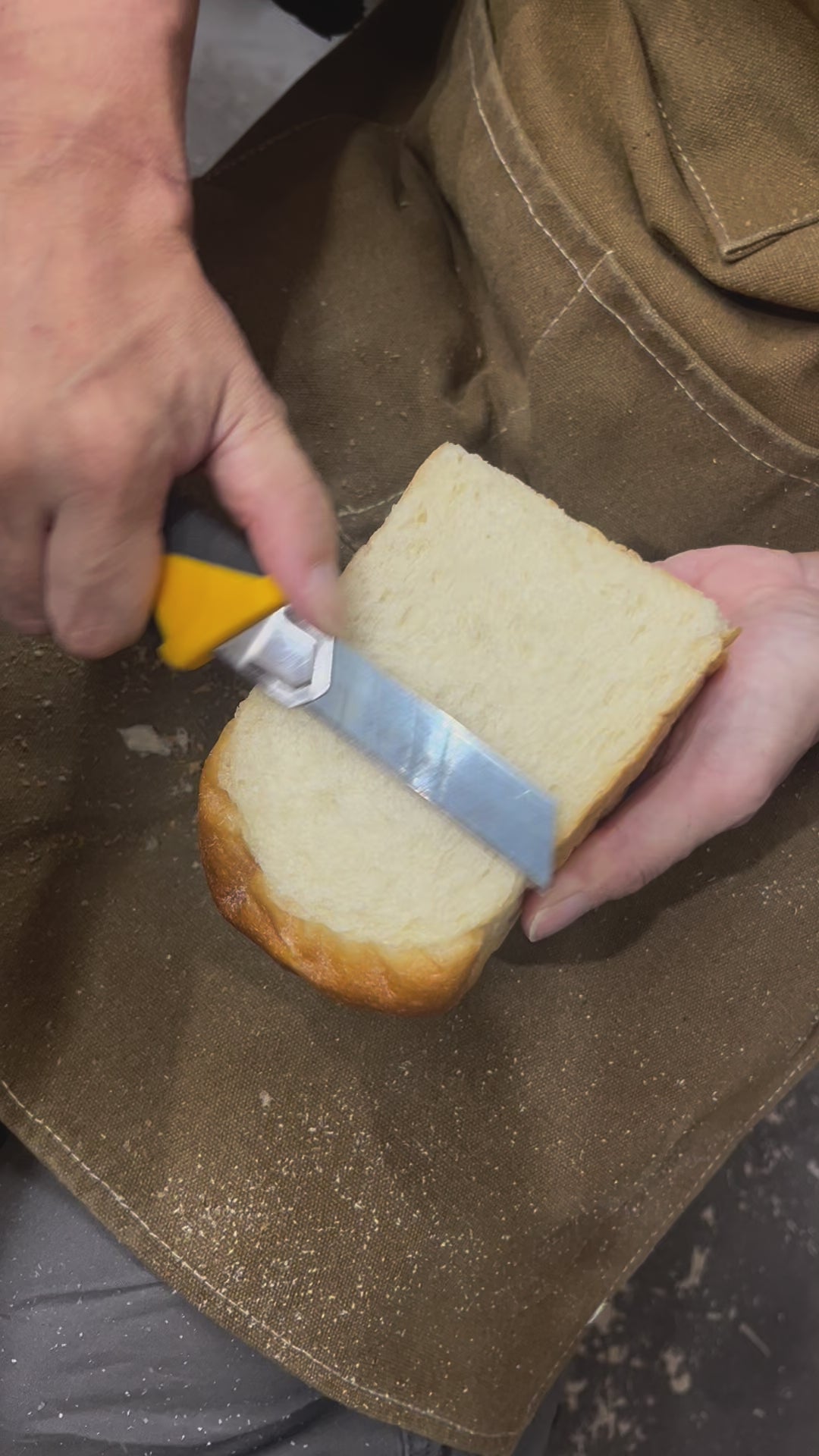 Pampshade Battery Powered Mountain Bread Lamp – Yukiko Morita