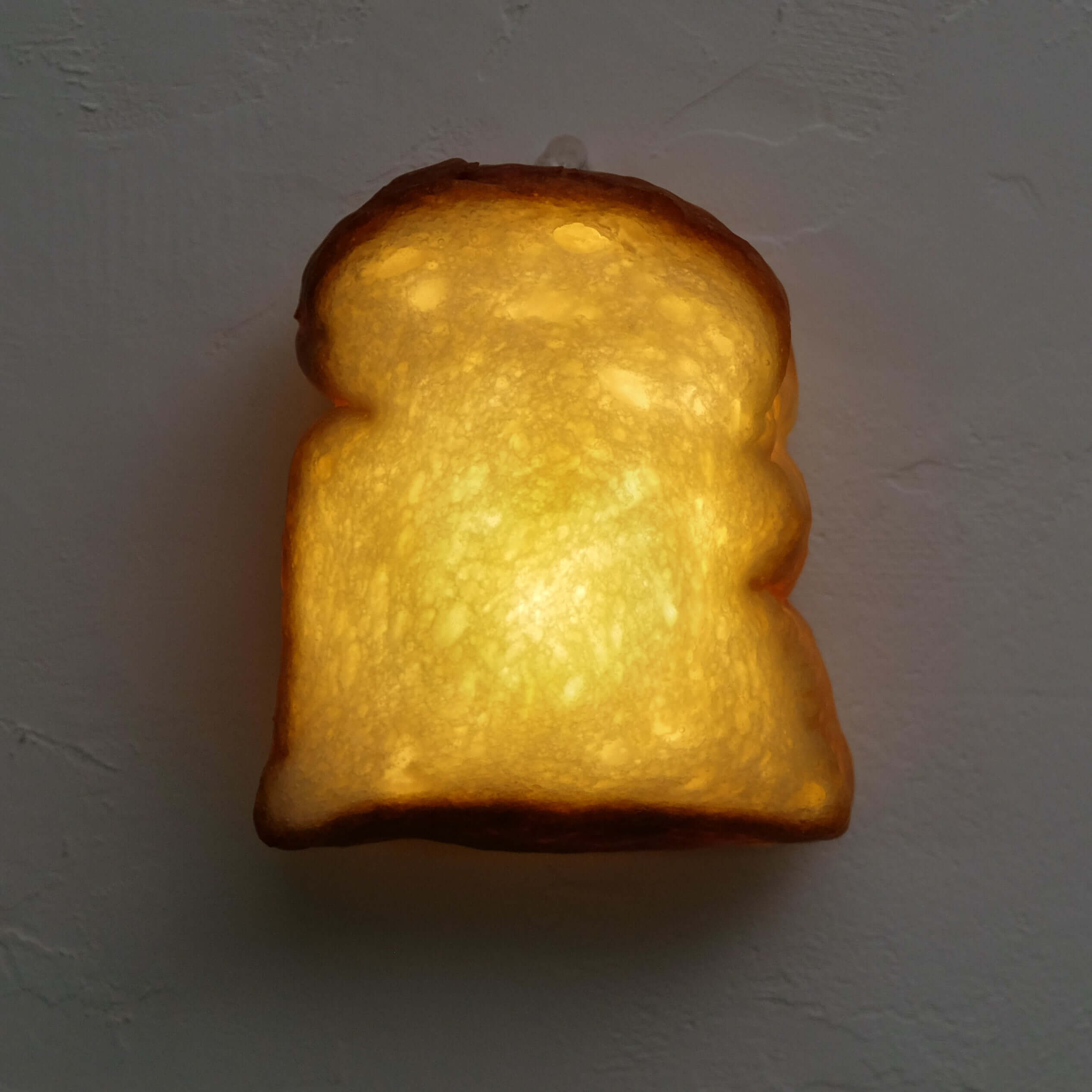 トースト（山食） Bread Lamp （電池タイプ）| PAMPSHADE | Yukiko Morita PAMPSHADE Online shop